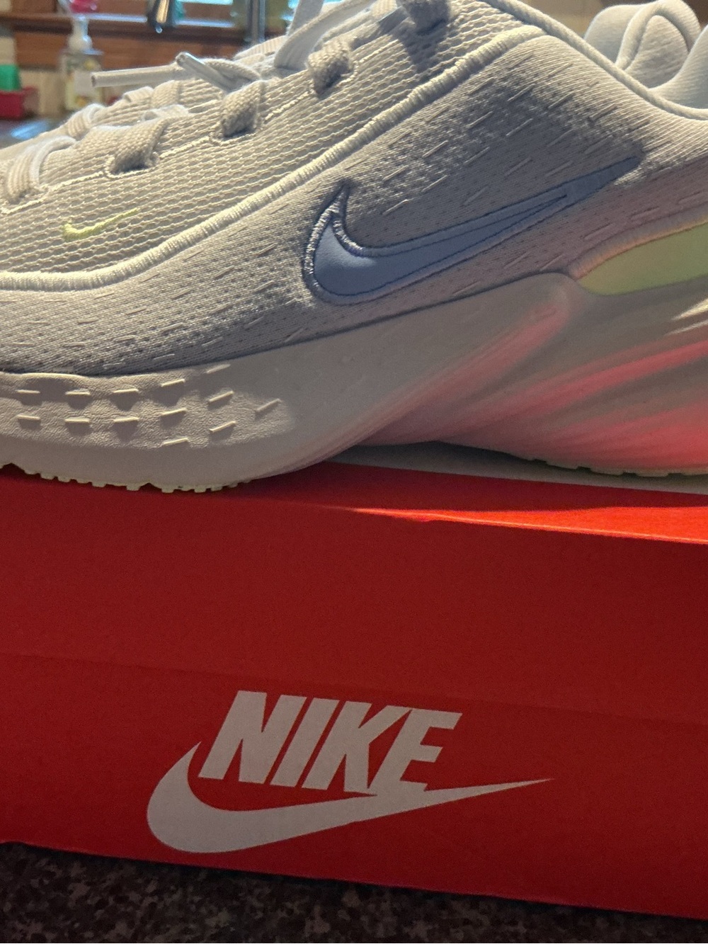 Nike Uplift SC Women’s Athletic Sneakers women’s 6.5 style IB2766 008 brand new - Picture 2 of 7